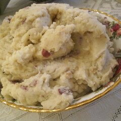 Roasted Garlic Mashed Potatoes