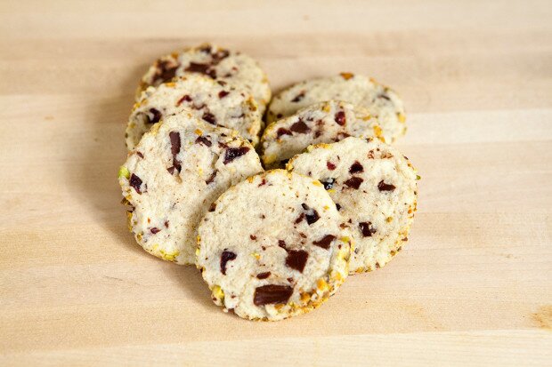 Cherry-Pistachio Cookies | www.spachethespatula.com #recipe