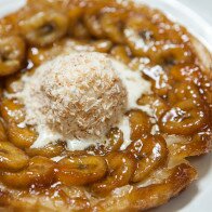 Mini Banana Tarte Tatin | www.spachethespatula.com #recipe