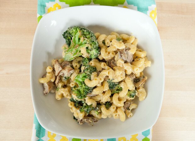 Macaroni & Cheeze with Roasted Broccoli and Criminis (Vegan)