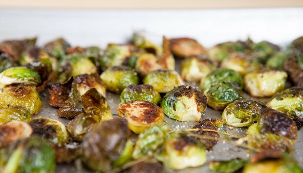 Simply Roasted Brussels Sprouts | www.spachethespatula.com #recipe