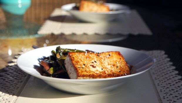 Soba Noodles with Miso-Glazed Tofu and Veggies