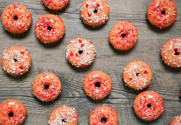 Baked Rose Water Donuts with White Chocolate Glaze | www.spachethespatula.com #recipe