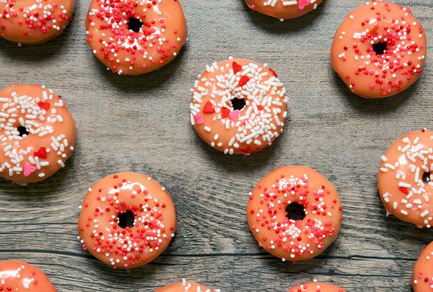 Baked Rose Water Donuts with White Chocolate Glaze | www.spachethespatula.com #recipe