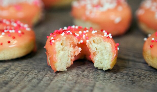 Baked Rose Water Donuts with White Chocolate Glaze | www.spachethespatula.com #recipe