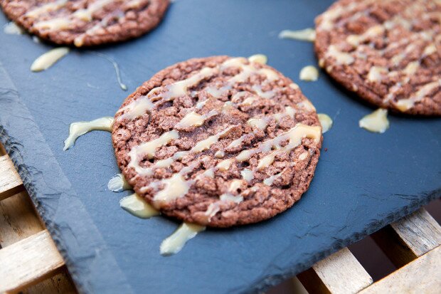 Mexican Chocolate Cookies with Cajeta | www.spachethespatula.com #recipe