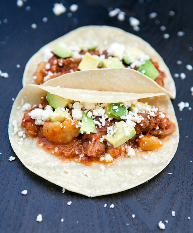 Pork Tinga Tacos | www.spachethespatula.com #recipe