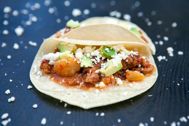 Pork Tinga Tacos | www.spachethespatula.com #recipe