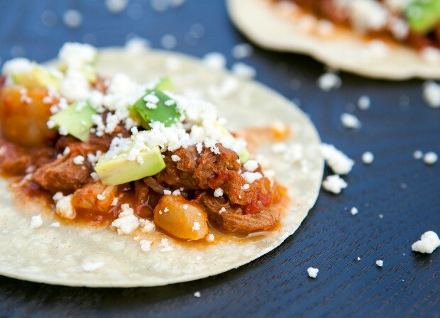 Pork Tinga Tacos | www.spachethespatula.com #recipe