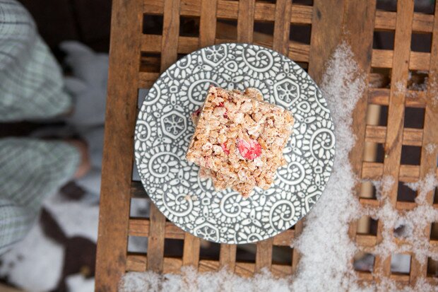 Strawberries & Cream Rice Crispies | www.spachethespatula.com #recipe