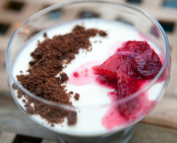 Vanilla Bean Panna Cotta with Blood Orange Syrup and Chocolate Cookie Crumble | www.spachethespatula.com #recipe