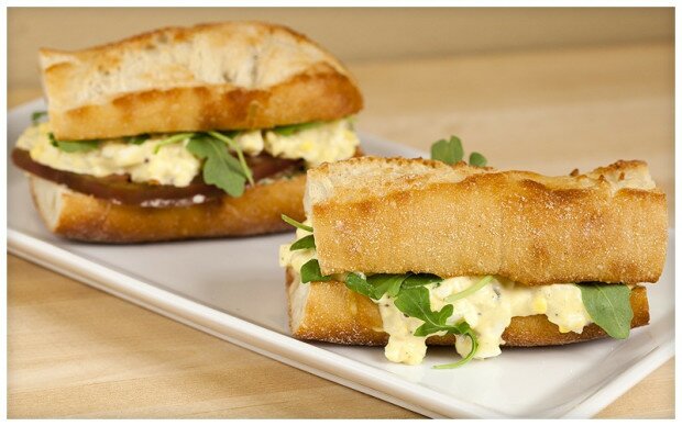 Tarragon Egg Salad Sandwiches with Homemade Lemon-Chive Mayo | www.spachethespatula.com #recipe