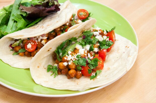 BBQ Chickpea Tacos | www.spachethespatula.com #recipe