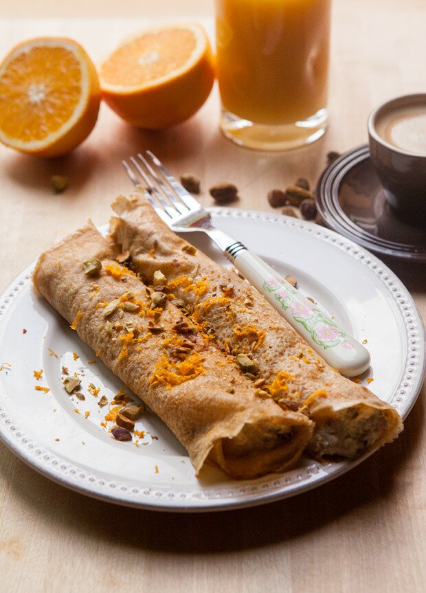 Cannoli Pancakes | www.spachethespatula.com #recipe