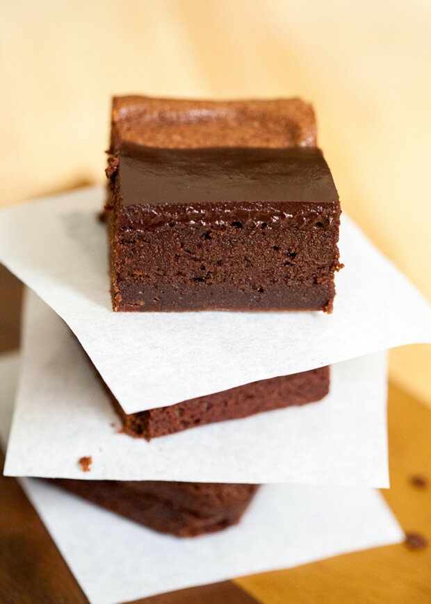 Guinness Brownies | www.spachethespatula.com #recipe