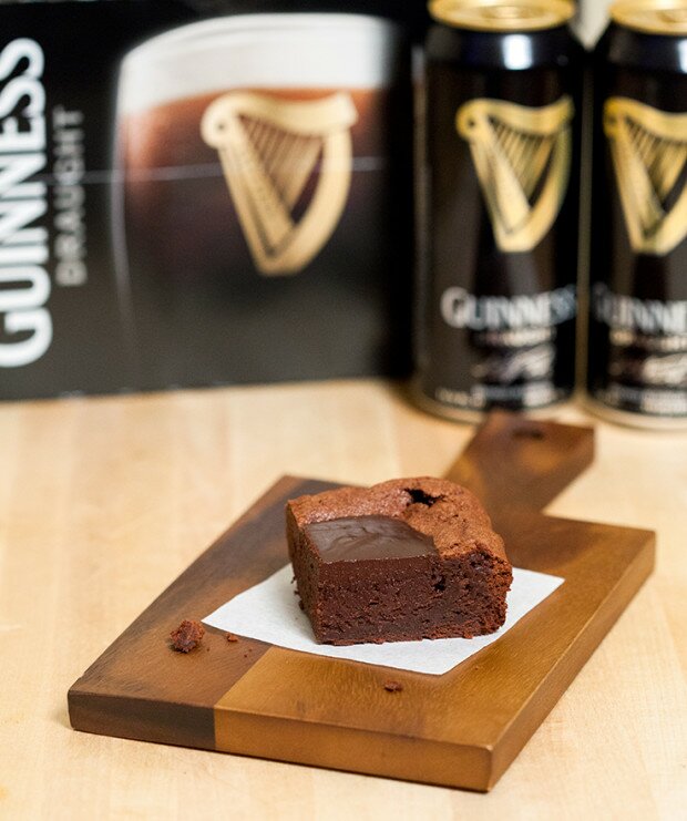 Guinness Brownies | www.spachethespatula.com #recipe