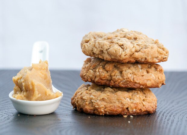 Miso-Oatmeal Cookies | www.spachethespatula.com #recipe