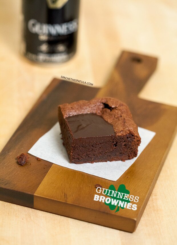 Guinness Brownies | www.spachethespatula.com #recipe