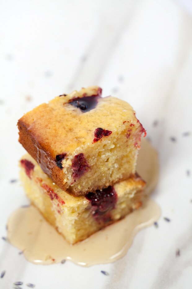 Blackberry-Lavender Cornbread | www.spachethespatula.com #recipe