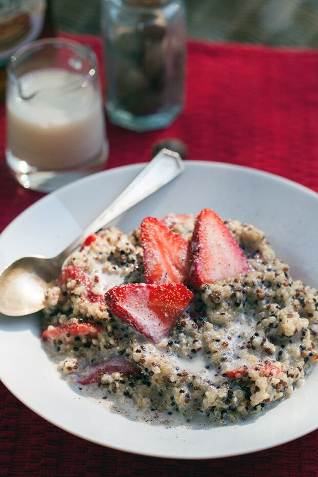 Strawberries and Cream Breakfast Quinoa | www.spachethespatula.com #recipe