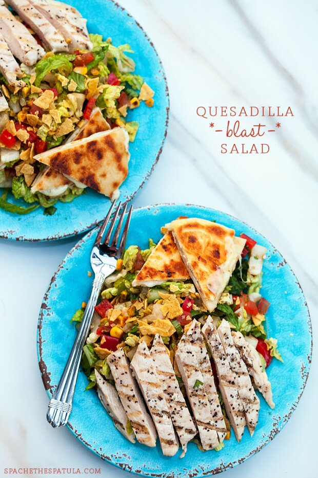 Quesadilla Blast Salad | www.spachethespatula.com #recipe