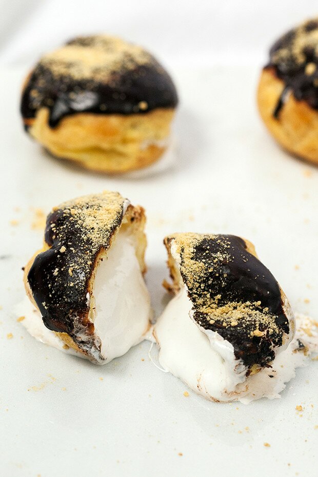 S'mores Cream Puffs | www.spachethespatula.com #recipe