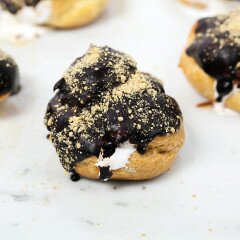 S'mores Cream Puffs | www.spachethespatula.com #recipe