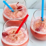 The Famous Sint Maarten Guavaberry Colada | www.spachethespatula.com #recipe