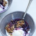 Maple Blueberry Crisp with Cinnamon-Almond Topping | www.spachethespatula.com #recipe