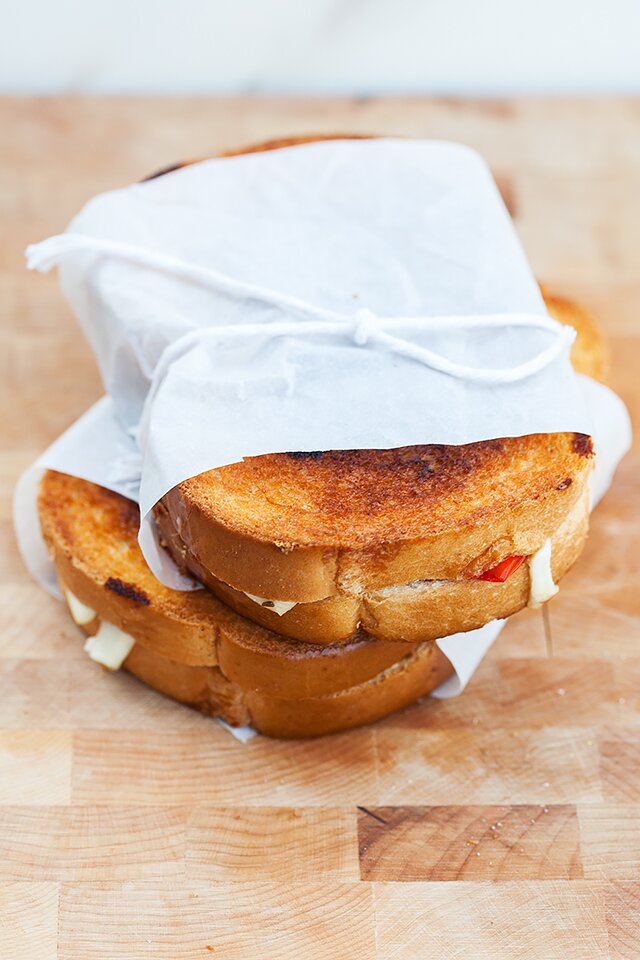 Rosemary Chicken Sausage, Peppadew Pepper, and Goat Gouda Grilled Cheese | www.spachethespatula.com #recipe