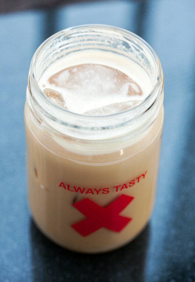 Just like Starbuck's iced caramel macchiato, but with maple! Stupid easy, but crazy good! | www.spachethespatula.com #recipe