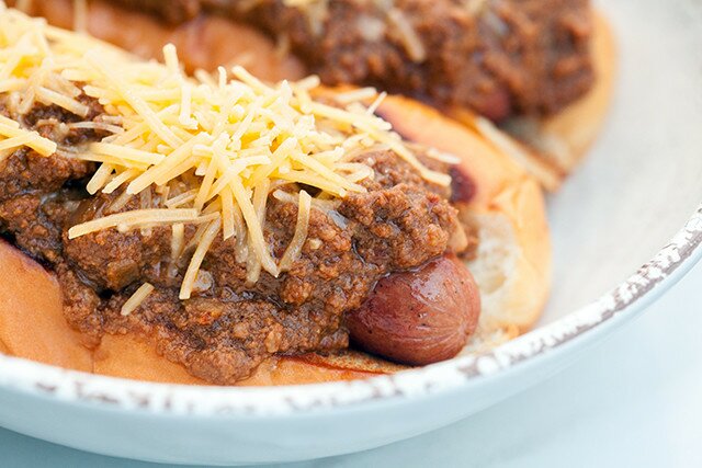 An all meat (no beans!) chili PERFECT for topping hot dogs, baked potatoes, fries, or anything else! | www.spachethespatula.com #recipe