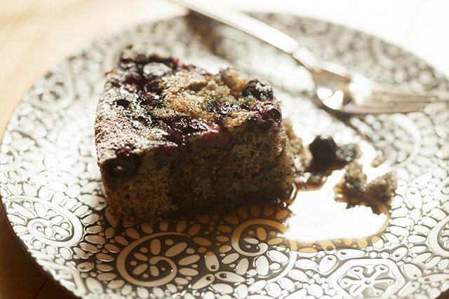 A soft and tender cake made with blue cornmeal for added flair, and studded with juicy blueberries | www.spachethespatula.com #recipe