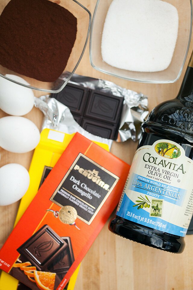 So rich and dense---the perfect fudgy chocolate cake #JoinTheTable #Perugina | www.spachethespatula.com #recipe