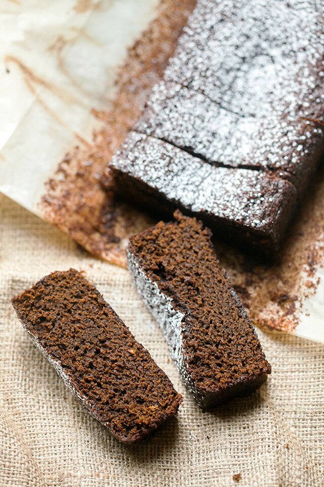 This gingerbread is sticky, moist, and full of holiday flavor...even PUMPKIN! | www.spachethespatula.com #recipe