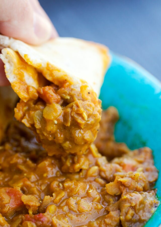 A super easy, and super tasty curried lentil dish that pairs perfectly with everything from mashed potatoes to flatbread | www.spachethespatula.com #recipe #vegan